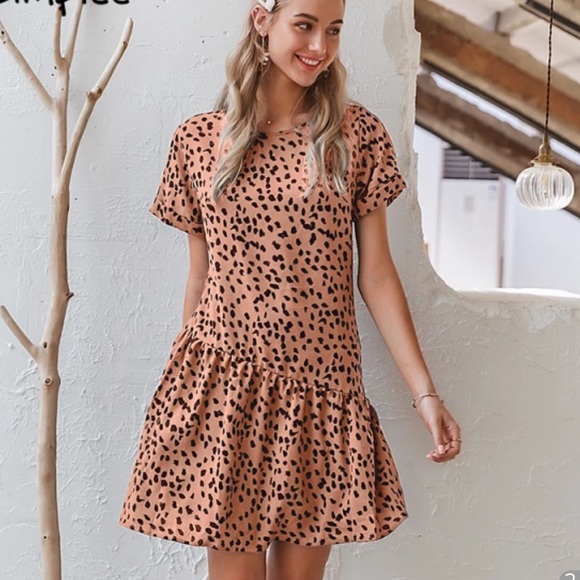 hailey&Co Dresses & Skirts - Hailey&Co Simplee Casua leopard print dress M